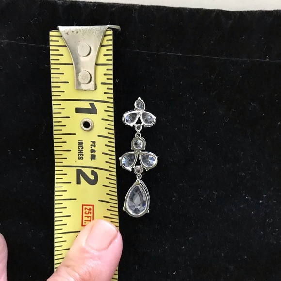 Earrings by T. Carolyn - Picture 3 of 5